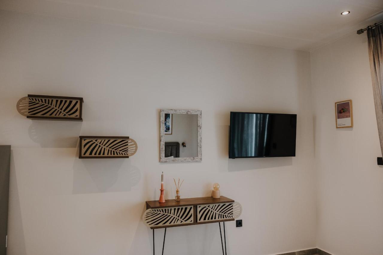 Pearl Apartel A1 Volos Exterior foto